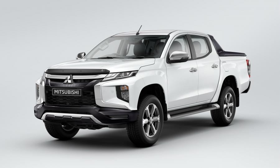  Mitsubishi Triton Double Cab Accessorized 2018 года  (TH) (фото 1 из 2)